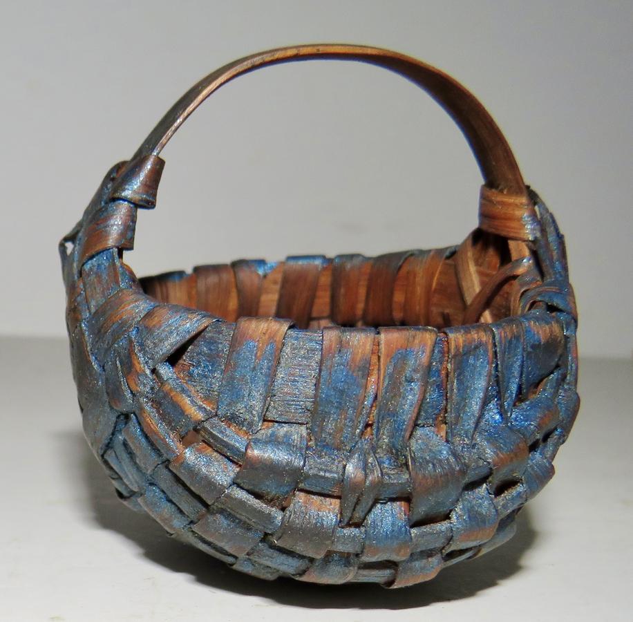RARE VA MINIATURE BUTTOCKS BASKET, BLUE PAINT