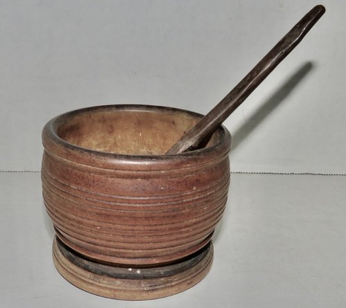 RARE PILGRIM ERA MASTER SALT WITH PERIOD SPOON