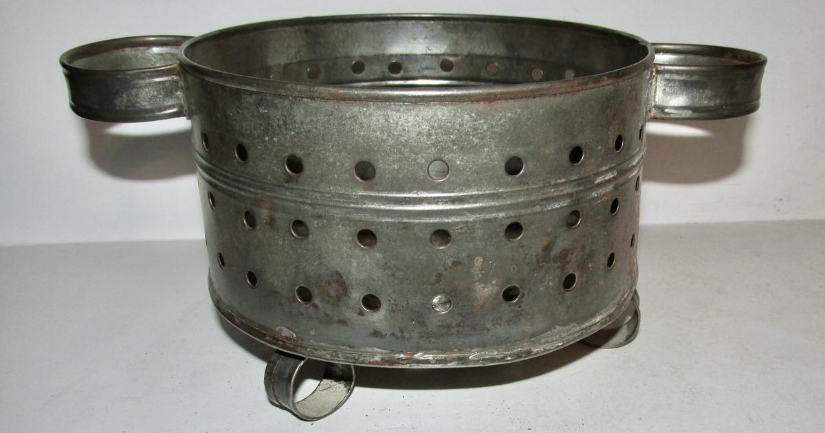 19TH CENTURY PA TIN CHEESE DRAINER