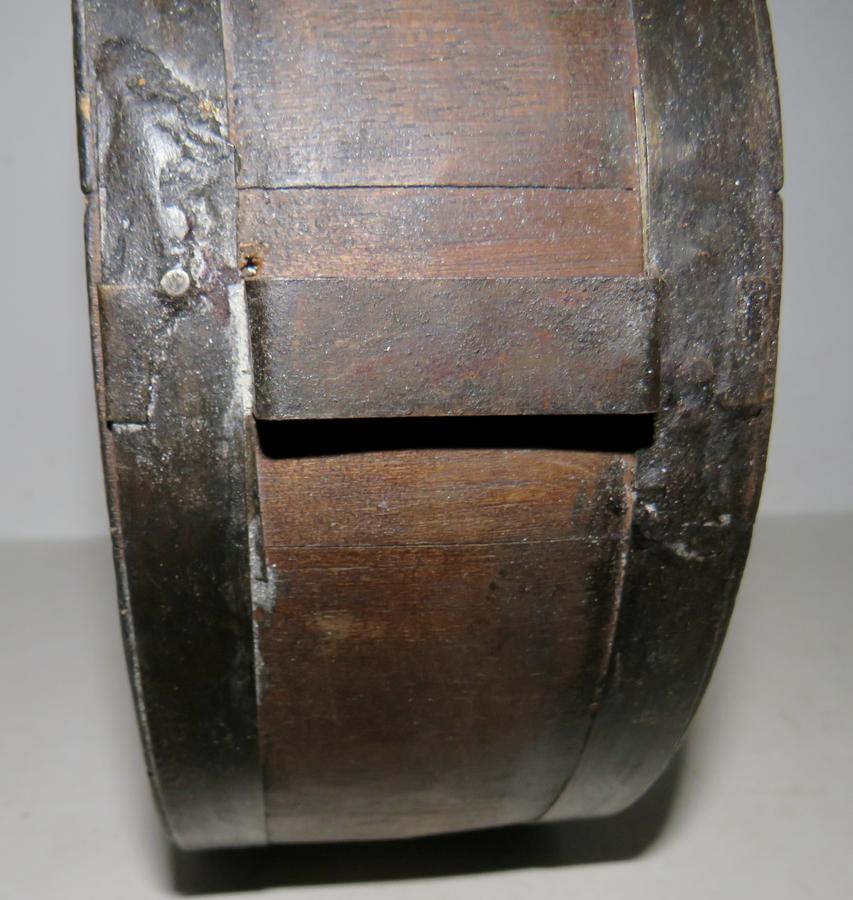 CIVIL WAR PERIOD CONFEDERATE DRUM CANTEEN