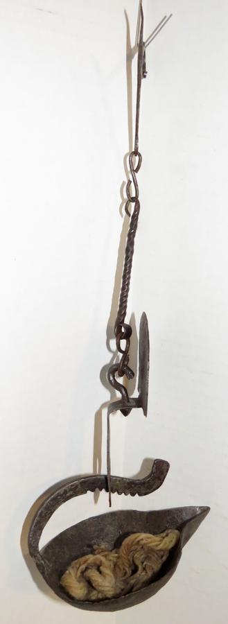 COLONIAL FORGED IRON CANTING CRUSIE OIL LAMP