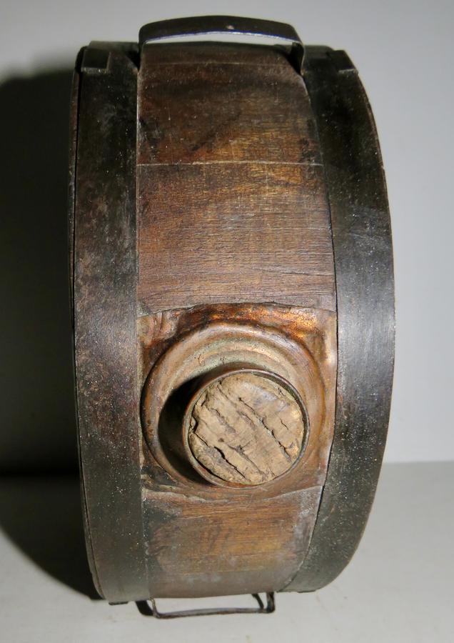 CIVIL WAR PERIOD CONFEDERATE DRUM CANTEEN