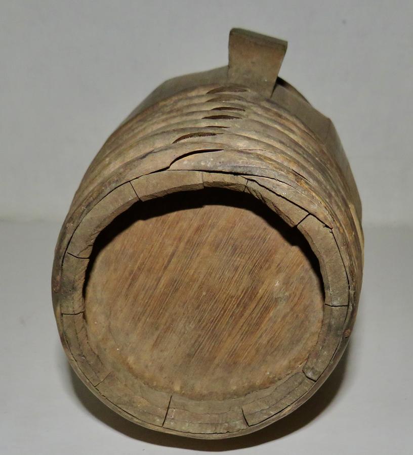 REV. WAR ERA STAVED AND BANDED RUNDLET OR CANTEEN