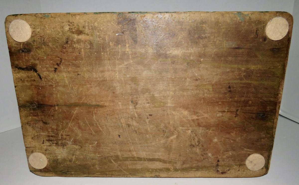 VERY GOOD 18TH C. WALL BOX WITH SPICE DRAWER