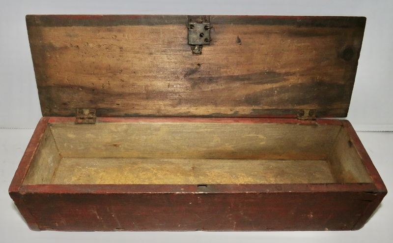 RARE SMALL LOCKING DOCUMENT BOX W/ RED PAINT, 18TH