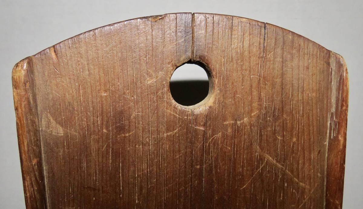 AMERICAN, 18TH C., PINE SCRUB BOX OR KNIFE BOARD