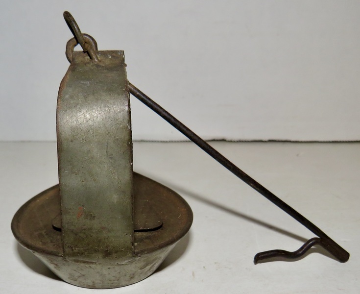 RARE STYLE TIN BETTY LAMP, EARLY 19TH C.