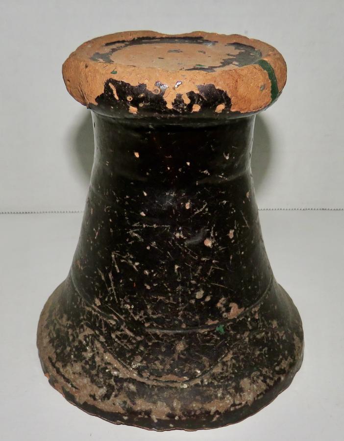 VERY RARE 18TH CENTURY REDWARE LAMP TIDY