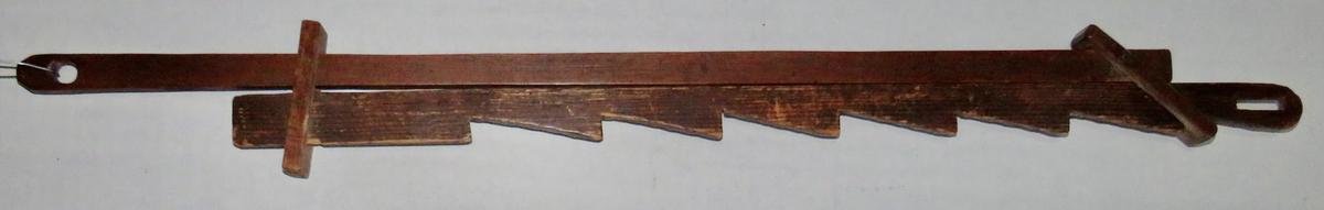 RARE AMERICAN WOODEN LIGHTING TRAMMEL