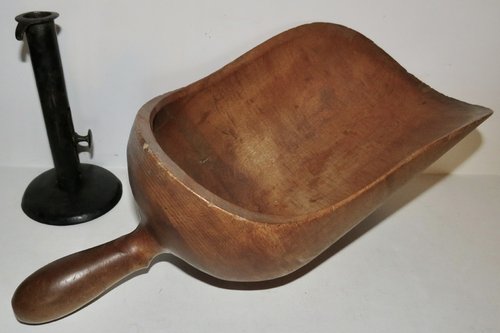LARGE SHAKER SCOOP, OH