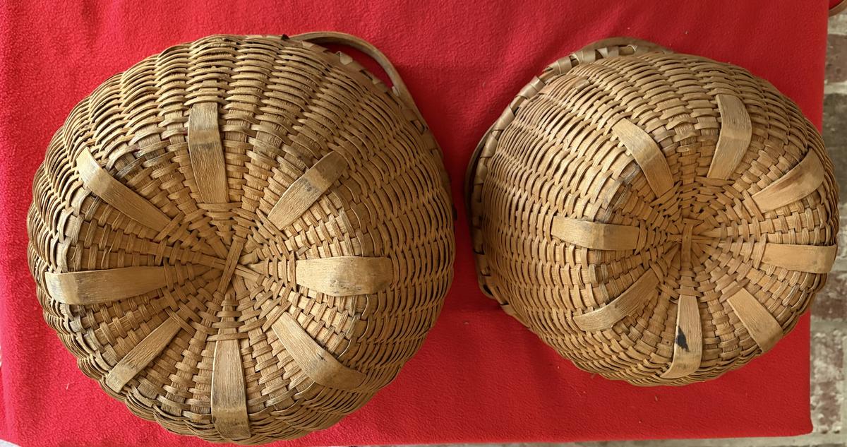 Pr Taghkanic Swing Handle Baskets