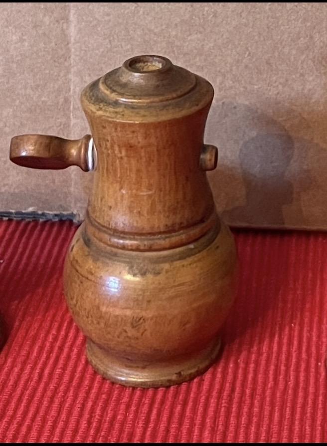 Wooden Pepper Grinder