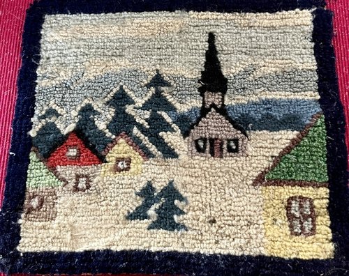 Small Hooked Mat