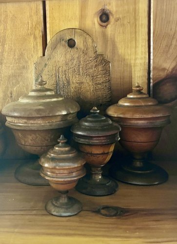Set of Peaseware