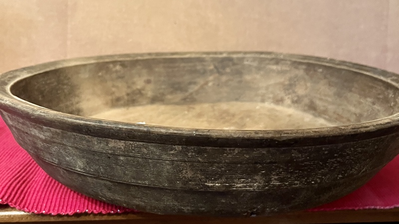 Early 18thc. Wooden Bowl