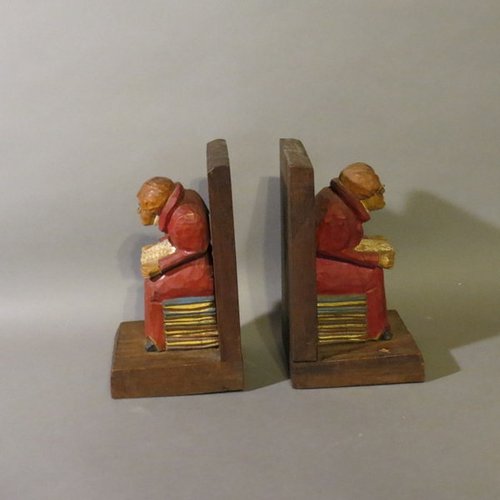 Pr. Carved Bookends