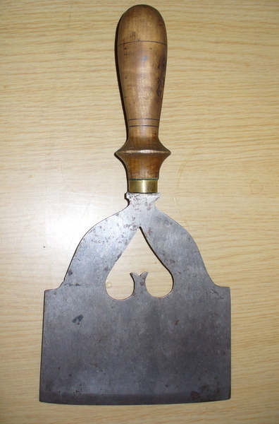 19thc. PA Heart Cutout Chopper