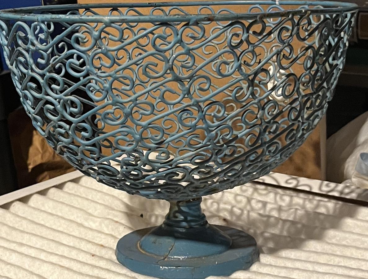 Blue Heavy Wire Compote