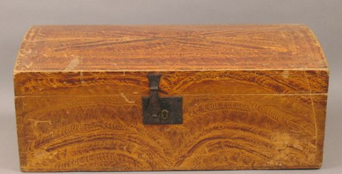 Original Painted Maine Box w/Heart Handles
