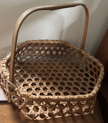 Shaker Cheese Basket
