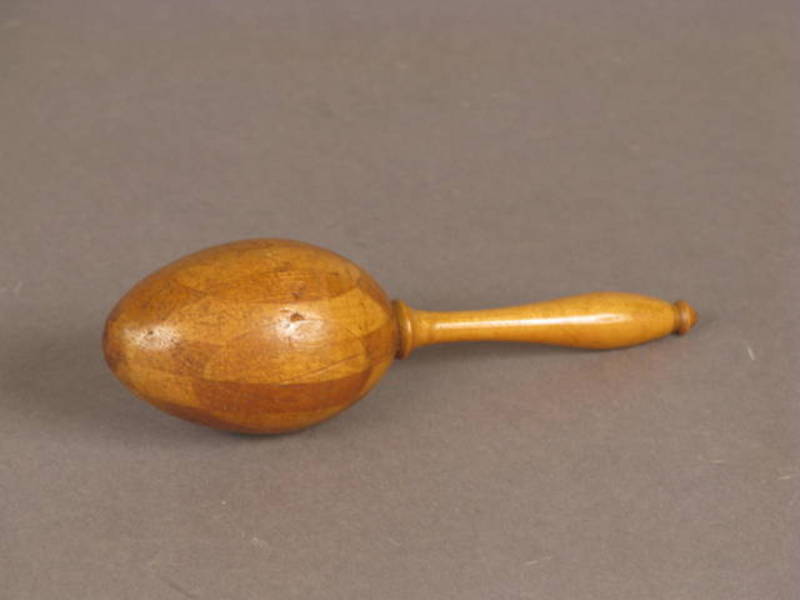 Shaker Wooden Sewing Darner
