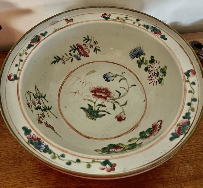 Chinese Export Porcelain Basin