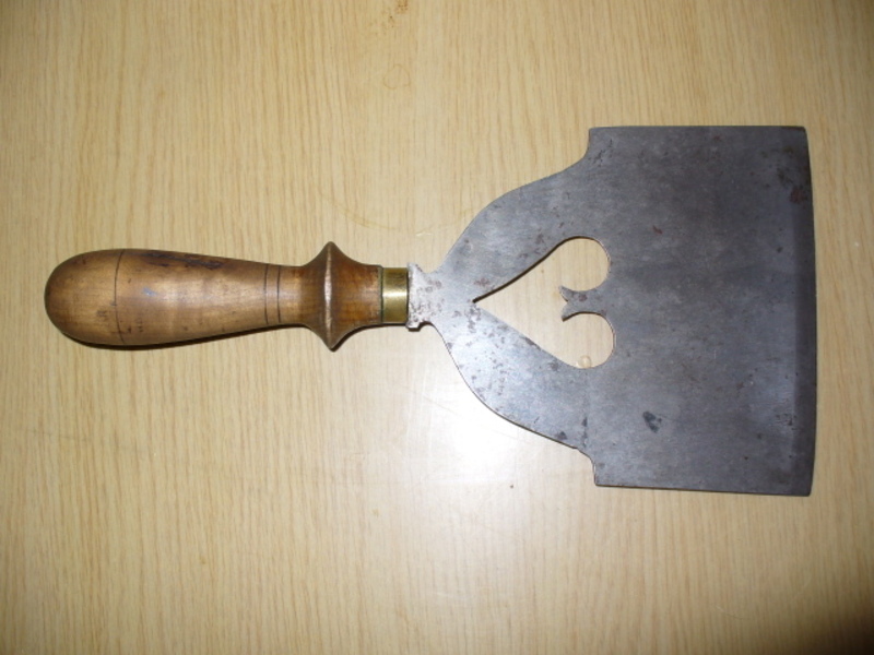 19thc. PA Heart Cutout Chopper