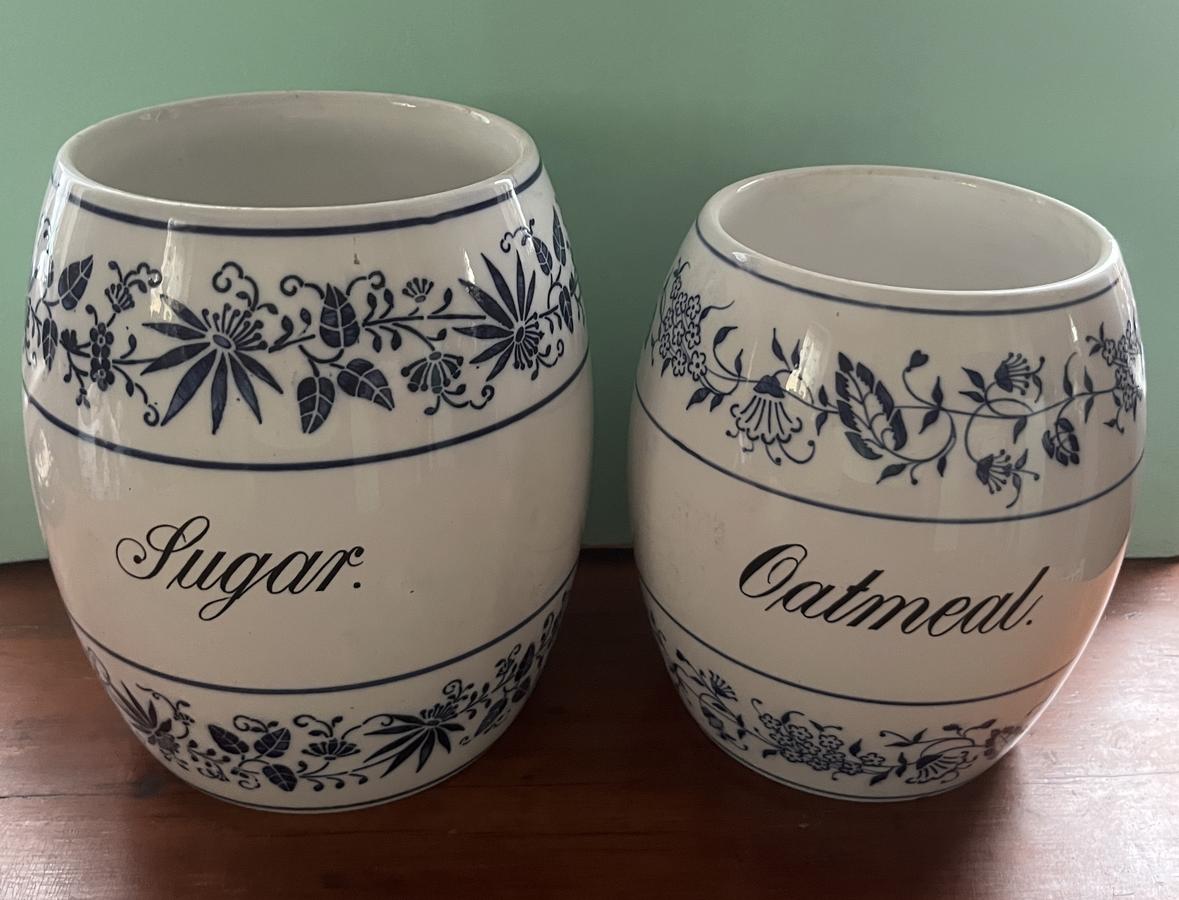 Lg Blue Onion Canisters