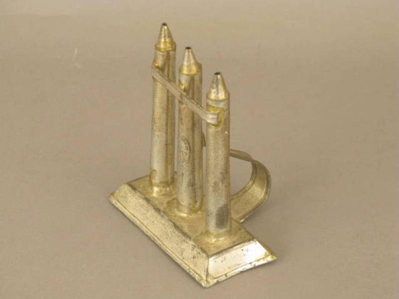 19thc. Rare Miniature Candlemold