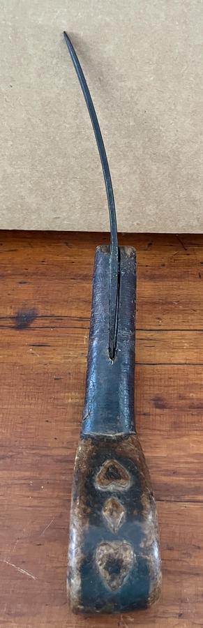 Crooked Knife