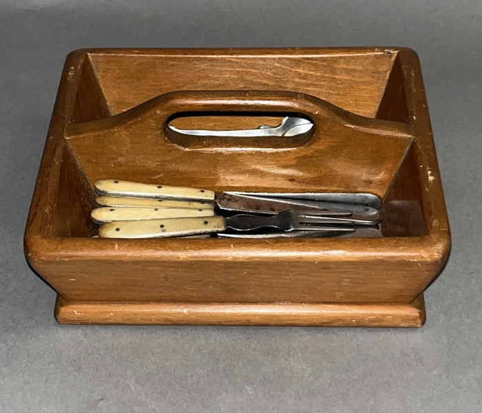 Child’s Cutlery Box with Cutlery