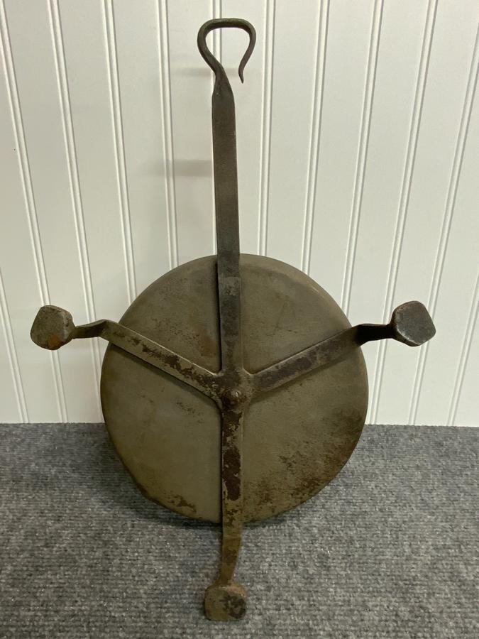 Hand Forged Iron Skillet with Revolving Hooks