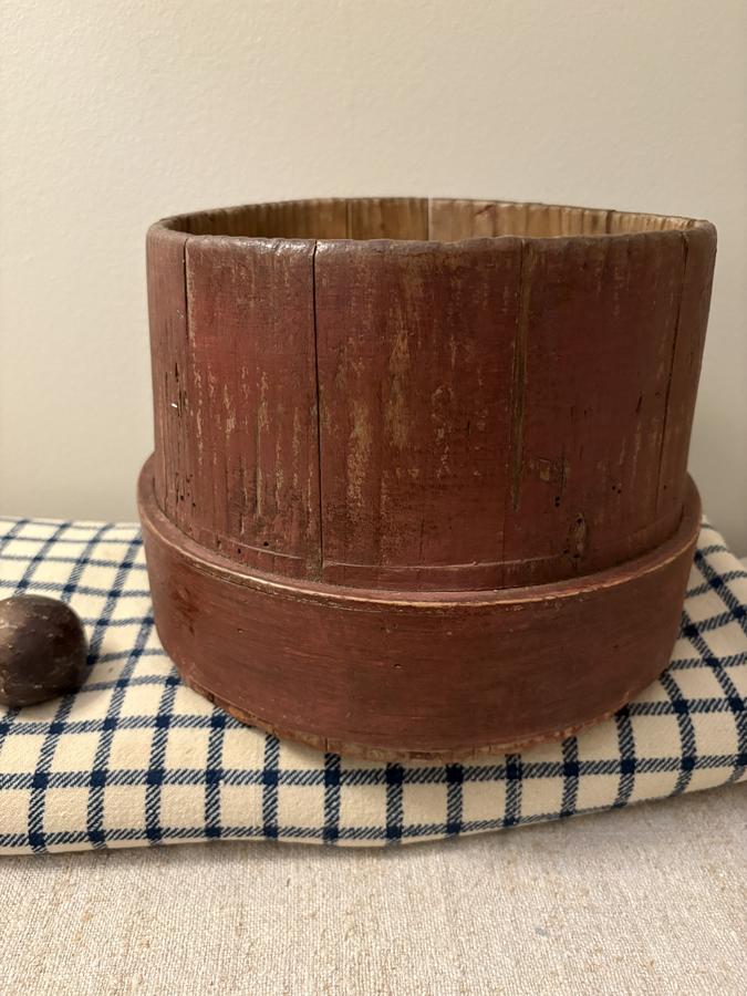 19th C PIGGIN/BUCKET