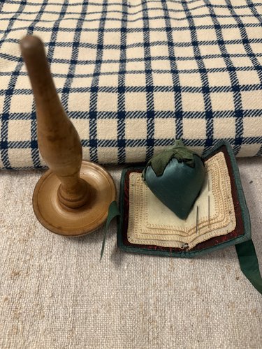 SET OF 3 SHAKER SEWING IMPLEMENTS