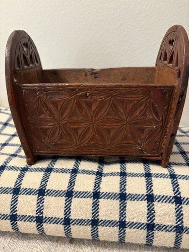 1790-1810 PA CHILD'S TOY CRADLE-BOX