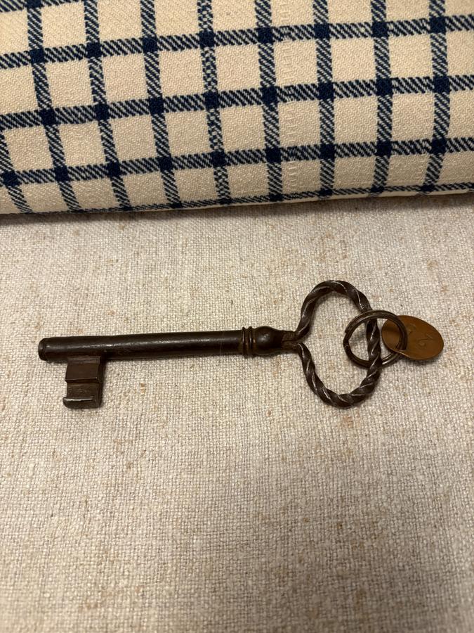 *18TH C LARGE WROUGHT IRON KEY