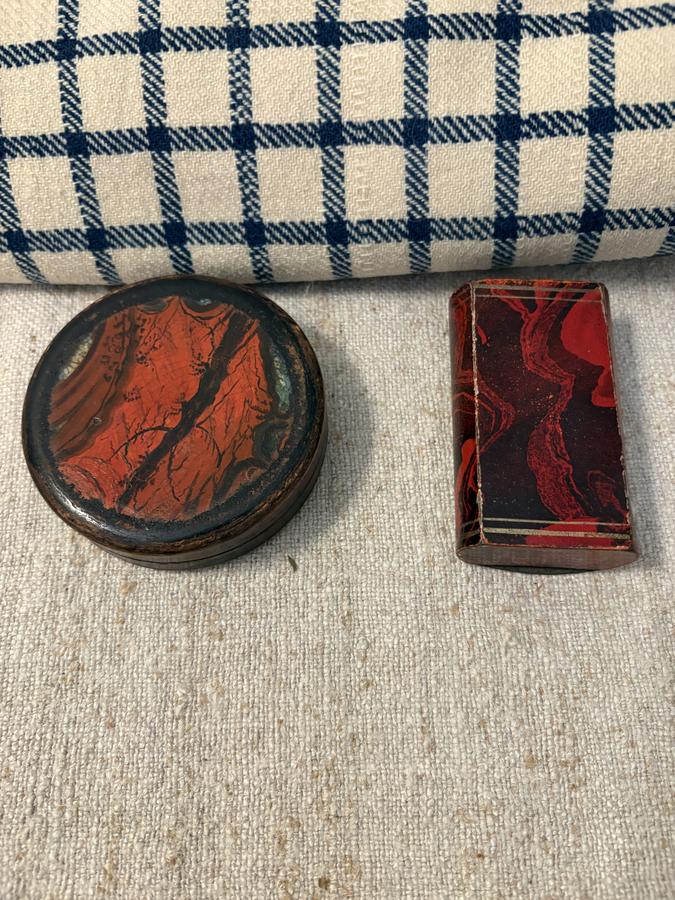 C 1820-40 CIRCULAR LIDDED BOX & TIN RECTANGLE BOX
