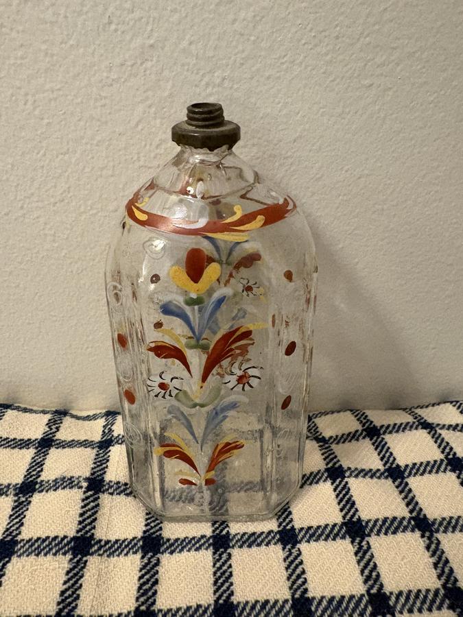 18TH C STEIGLE-TYPE PERFUME BOTTLE