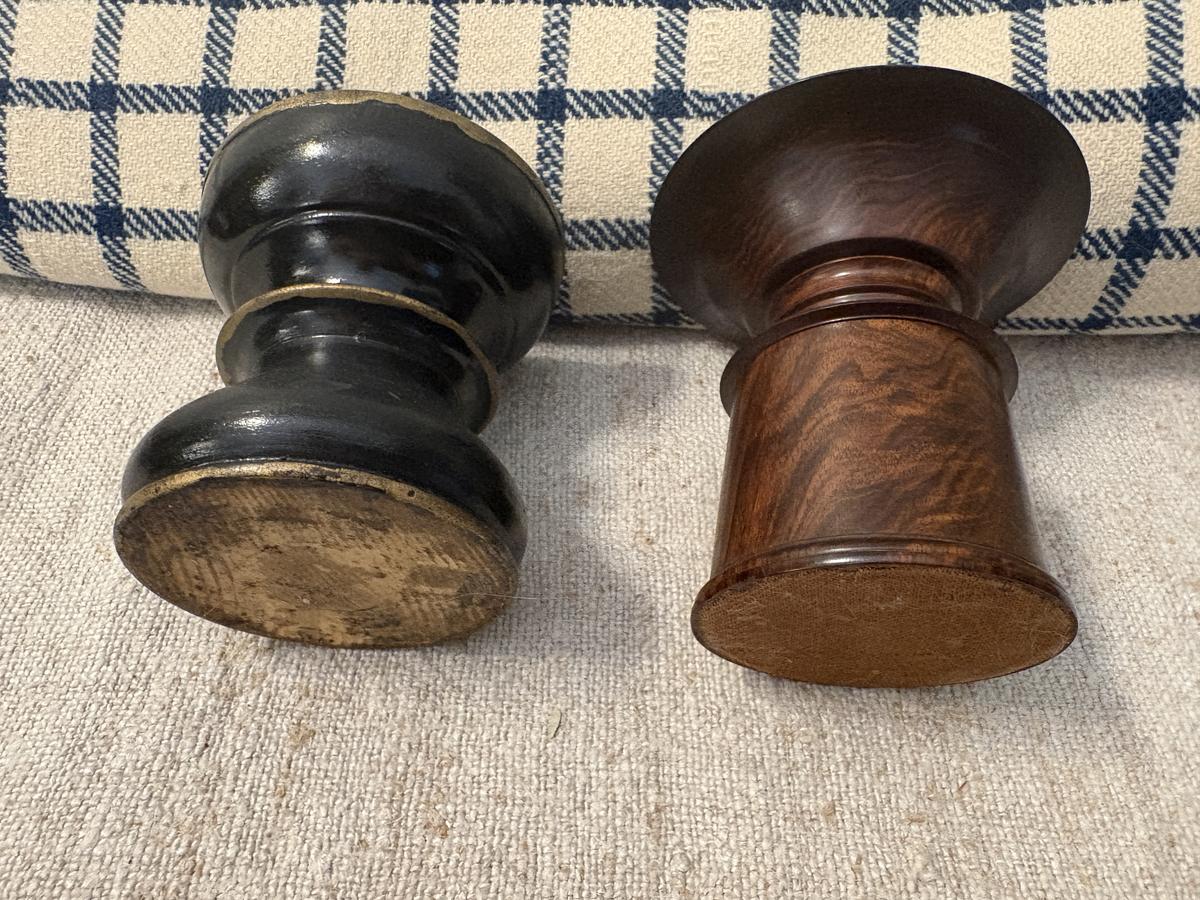 #PAIR C 1840 WOODEN SANDERS