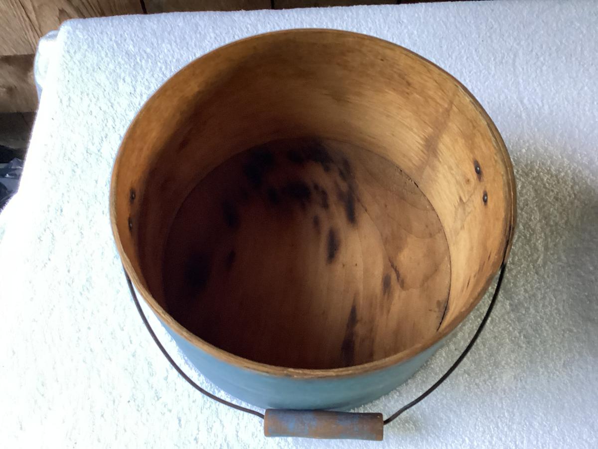 1800’s Thick Walled Bale Handled Pantry Box