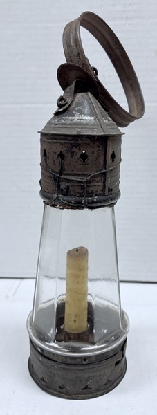 Candle Lantern w/Octagonal Globe