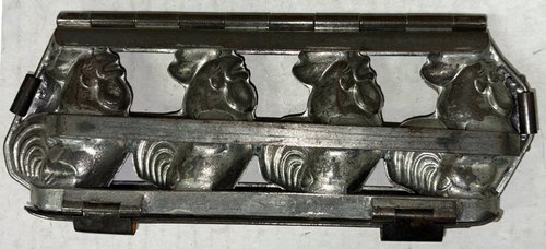 Anton Reiche Four Chickens Chocolate Mold