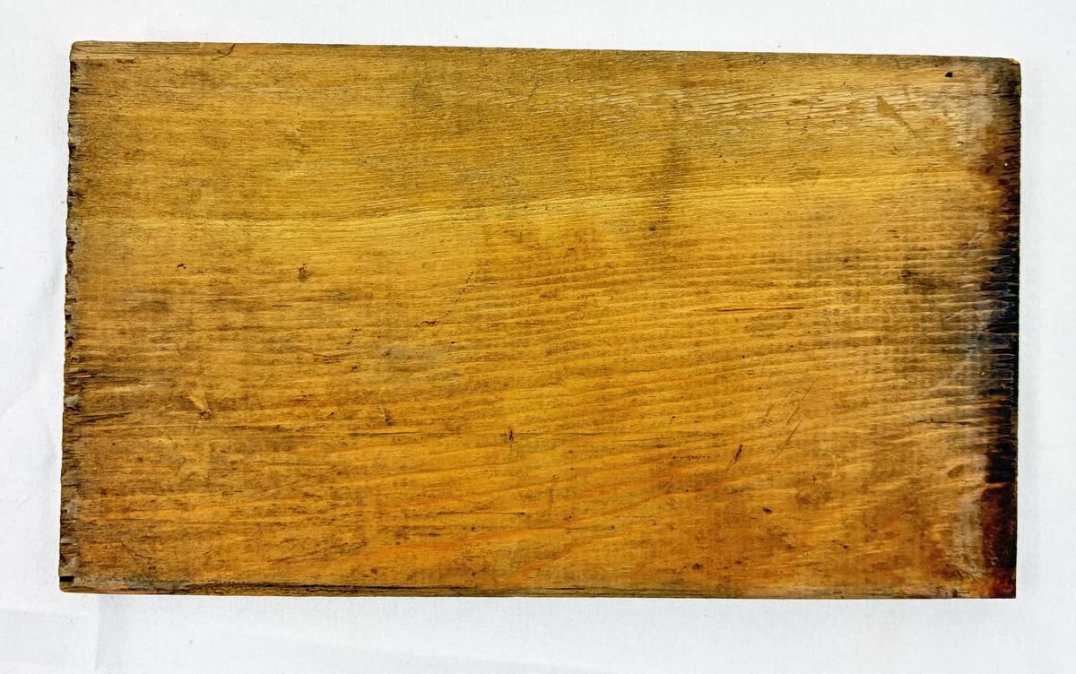 Primitive Pine Slide Lid Candle Box