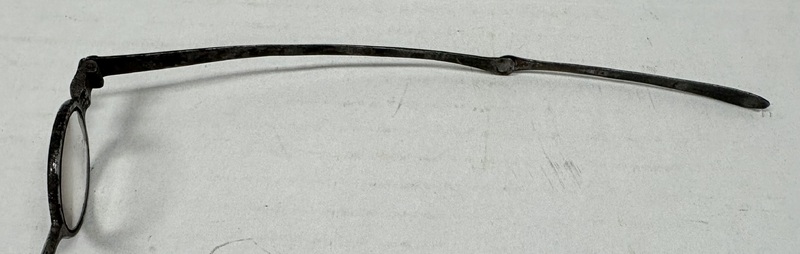 Iron Turnpin Spectacles