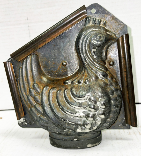 Rare 8” Hen On A Nest Chocolate Mold