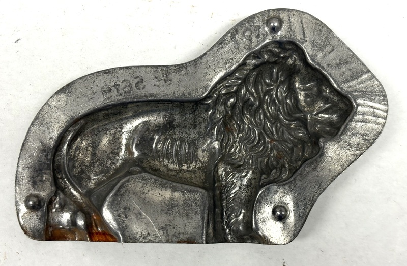 Lion Chocolate Mold - 4 1/2”