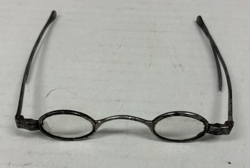 Iron Turnpin Spectacles
