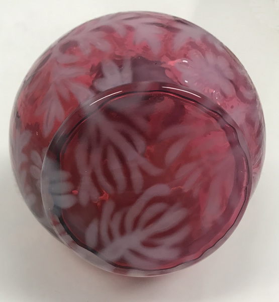 Cranberry Opalescent Daisy & Fern Syrup