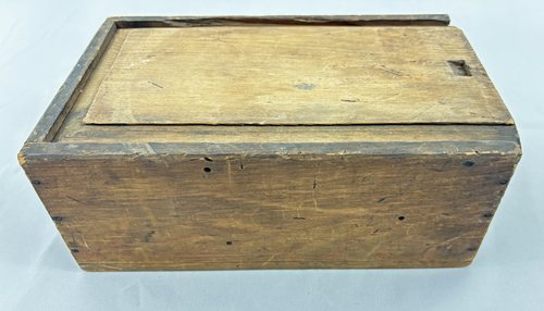 Primitive Pine Slide Lid Candle Box
