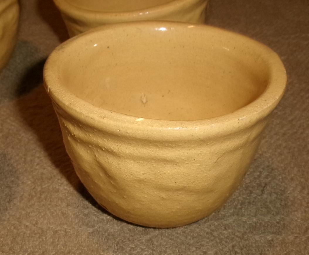 Set of 6 Embossed Yelloware Custard Cups